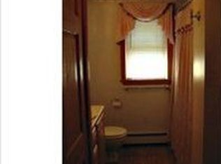 57 Gamache St, Manchester, NH 03102