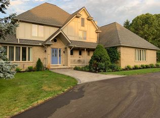 529 Bristol Ln, Clarkston, MI 48348