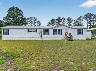 101 Coleman Pl, Satsuma, FL 32189