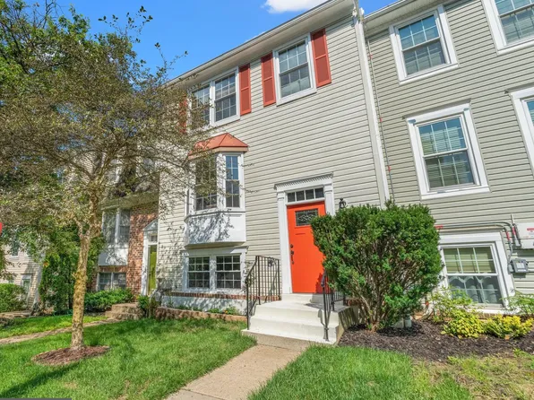 1611 Howard Chapel Ct, Crofton, MD 21114