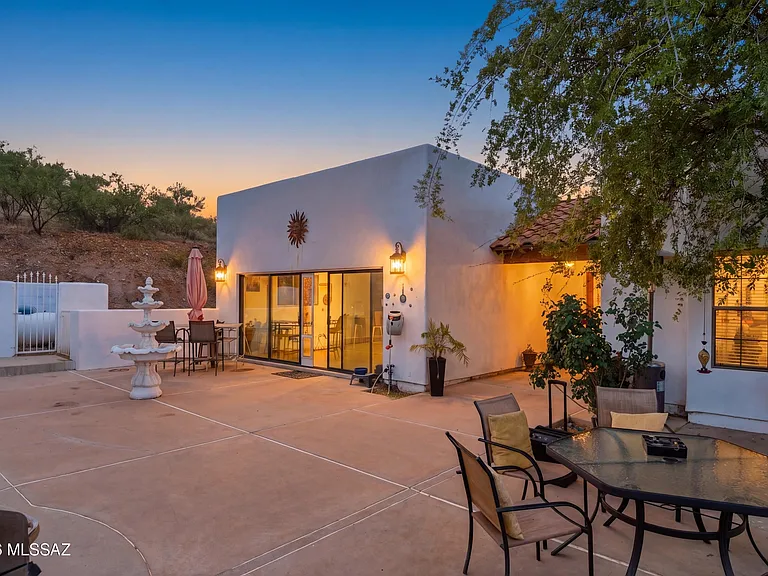 221 Paseo Tamex — Photo 1