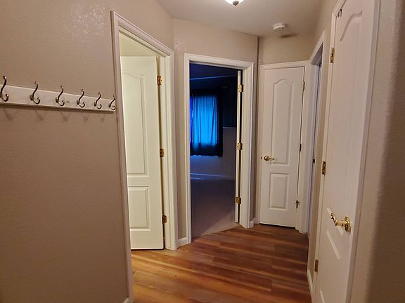 5th image of 3227 Borrossa St