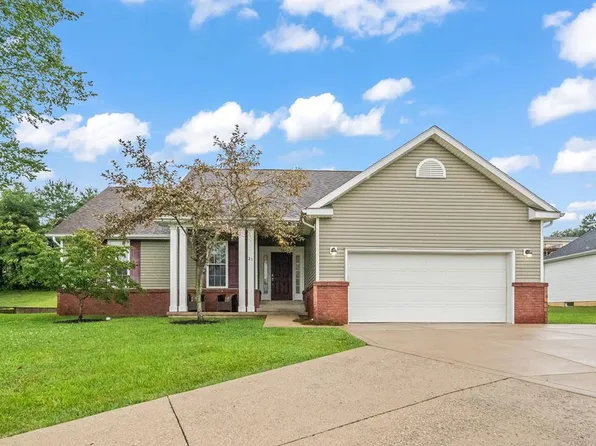 21 Ledgewood Dr, Chillicothe, OH 45601