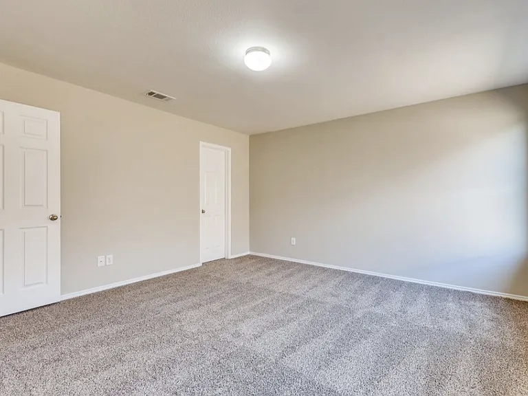 5140 Glen Eden Dr — Photo 10