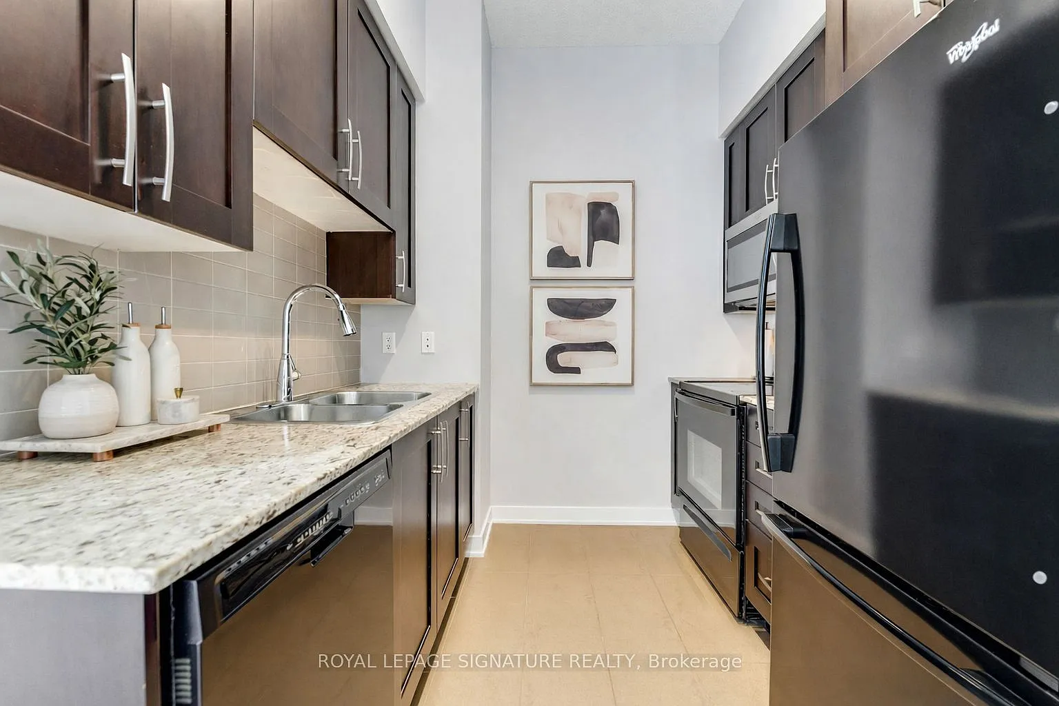 1 bed, $2,100 — Photo 3