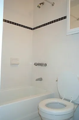 Rented by Tower Brokerage | media 36