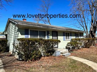 17221 New York St, Detroit, MI 48224