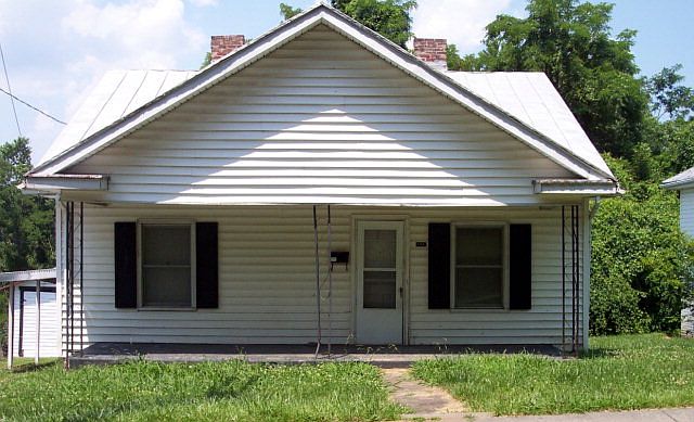 1st image of 108 Askin St