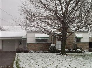 391 W Omar St, Struthers, OH 44471