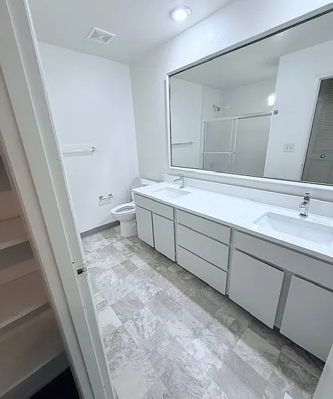 2101 SW Camelot Ct — Photo 22