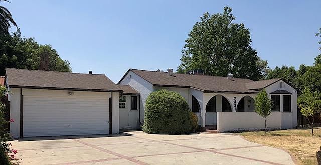 1st image of 7431 Yarmouth Ave