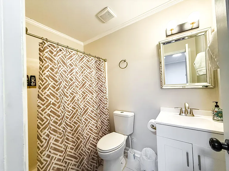 920 Williams Rd #C — Photo 34