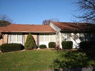 5th image of 339 Woodbridge Dr Unit C