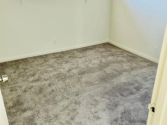 5th image of 2645 Sherwood St APT 10