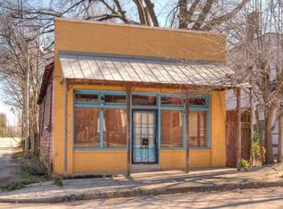 610 S Cox St, Memphis, TN 38104