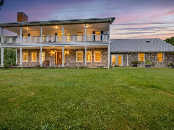19094 Cleveland Rd, Abingdon, VA 24211