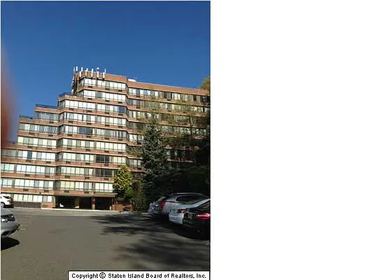 Sold by Robert DeFalco Realty | media 8