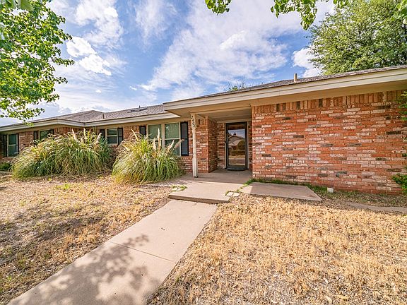 3rd image of 2404 Bellechasse Ct