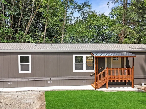 205 Camelot Drive, Castle Rock, WA 98611