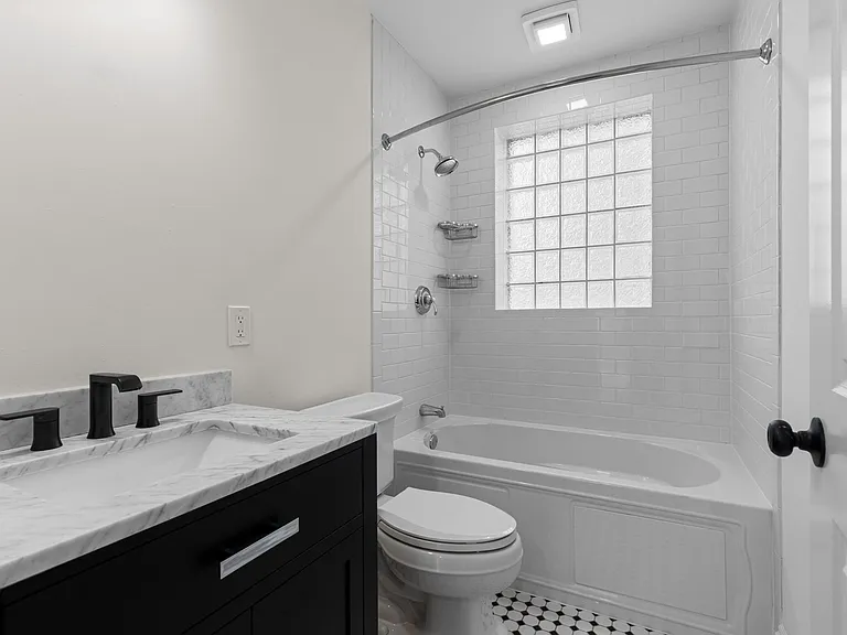 7517 Oxford Dr #2A — Photo 18