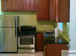2710 E 76th St, Chicago, IL 60649