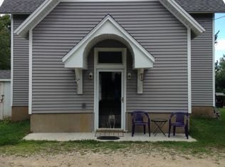 1012 S 35th Rd, Cadillac, MI 49601