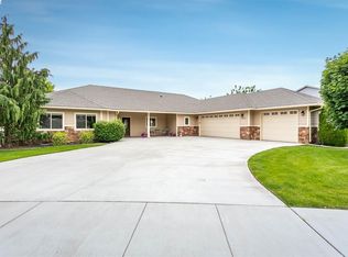 5300 Kenra Loop, West Richland, WA