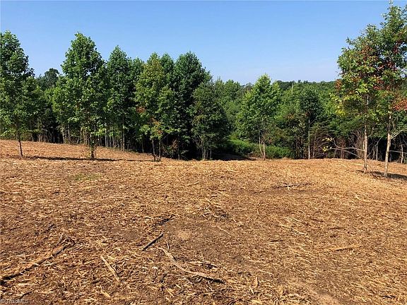 5th image of Lake Meadows Dr Lot 7