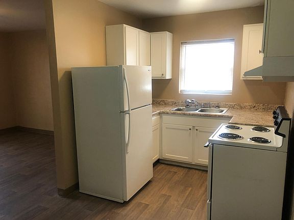 4th image of 2660 W Pensacola St Unit 19