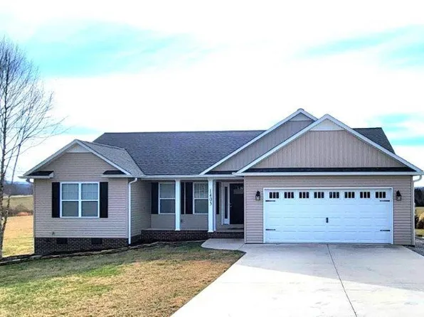 1405 Bay View Dr, Cookeville, TN 38506
