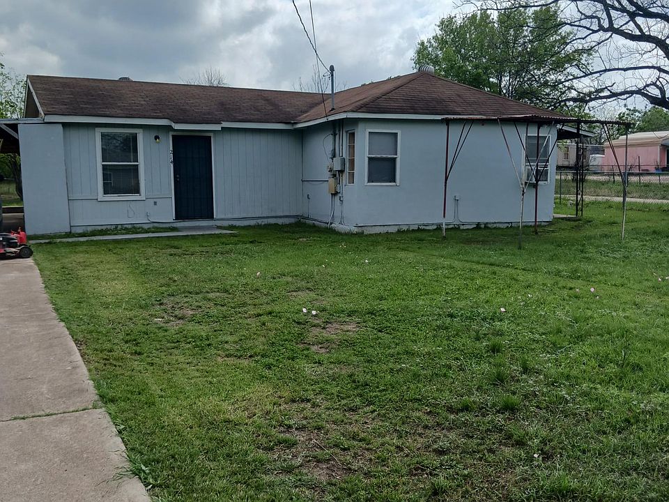 1st image of 214 W Baetz Blvd