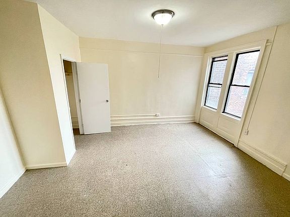 4th image of 1495 Westchester Ave #7