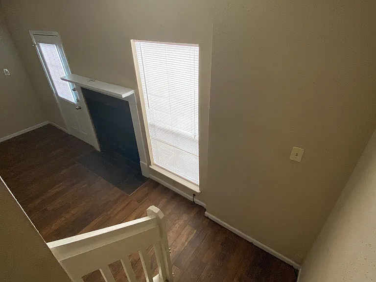 12400 Brookglade Cir — Photo 5