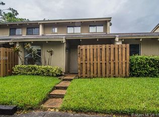 2141 SW 81st Ave, Davie, FL 33324