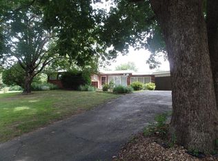1032 E Roller Ave, Decatur, AR 72722
