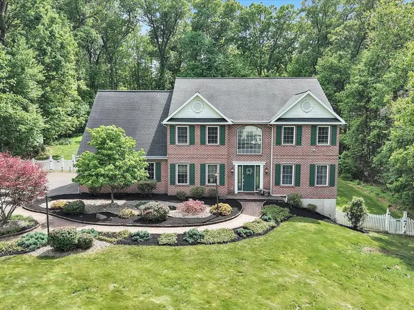 224 Pine Cir, Birdsboro, PA 19508