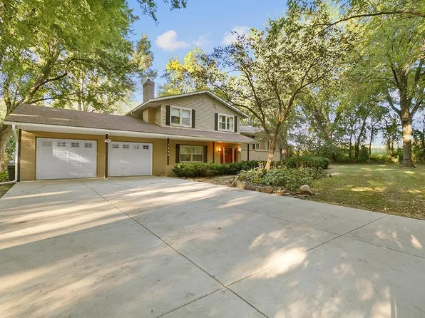 1340 Matteson St, Faribault, MN 55021