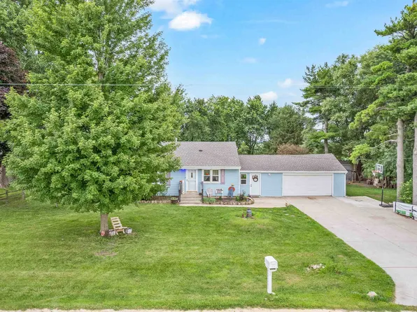 20143 E Welty Rd, Esmond, IL 60129