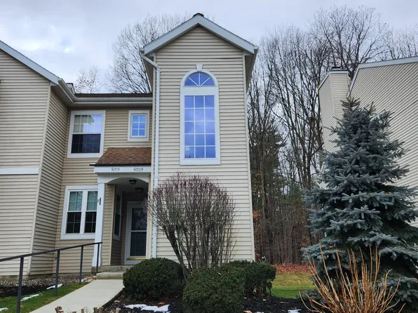 5213 Forest Pointe Dr S, Clifton Park, NY 12065