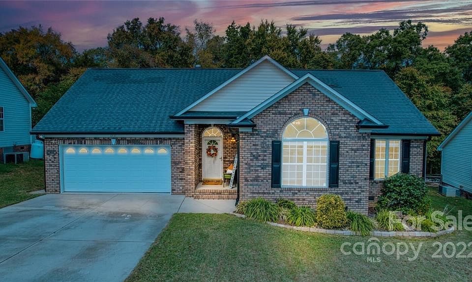 1237 Pressley Downs Dr SE, Concord, NC 28025 MLS 3912637 Zillow