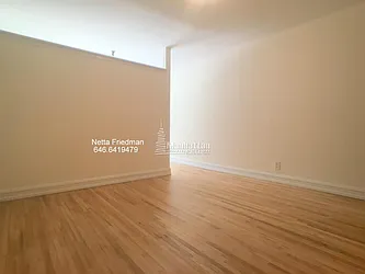 Rented by Manhattan Connection