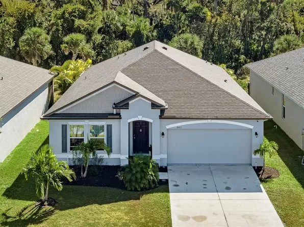 4411 Reisswood Loop, Palmetto, FL 34221