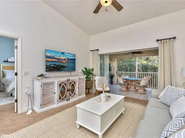 1941 Cascades DR #5704, NAPLES, FL 34112