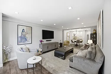 211 East 53rd Street, #4K