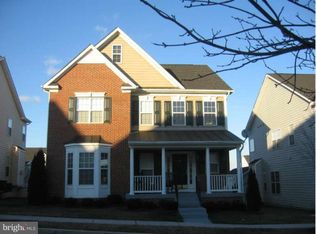 74 Colonial Dr, Charles Town, WV