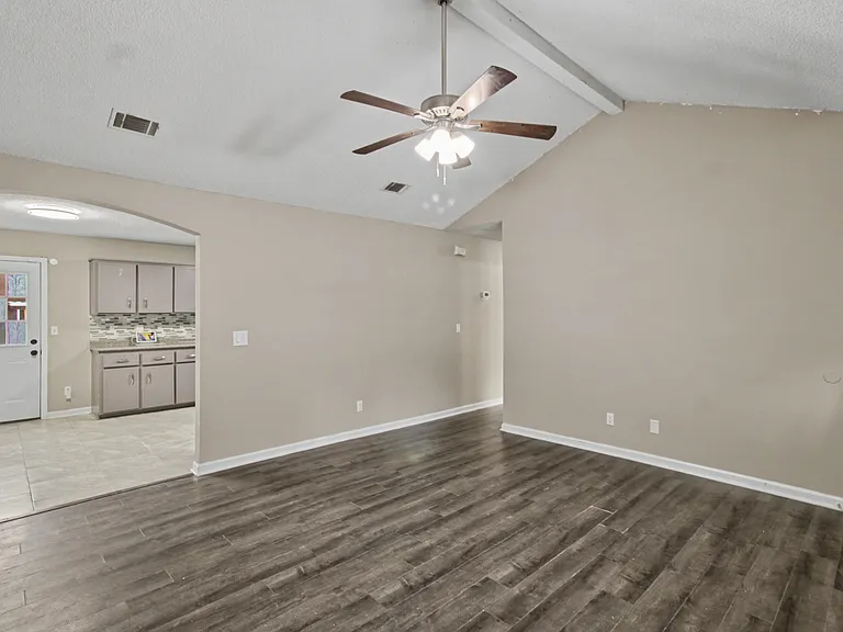 43 Sandy Run Rd SE — Photo 4