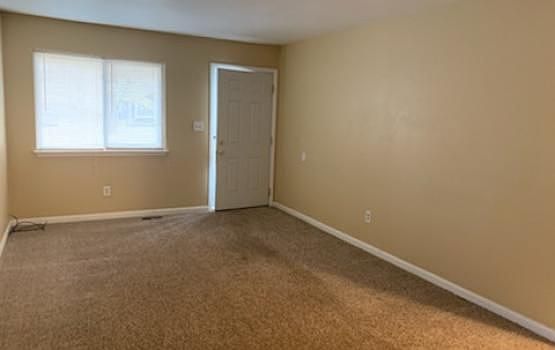 4th image of 2704 Mott Ave