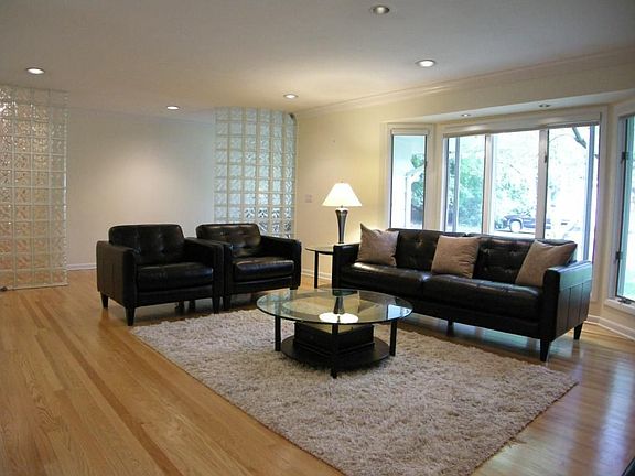 Living Room w/ Fireplace