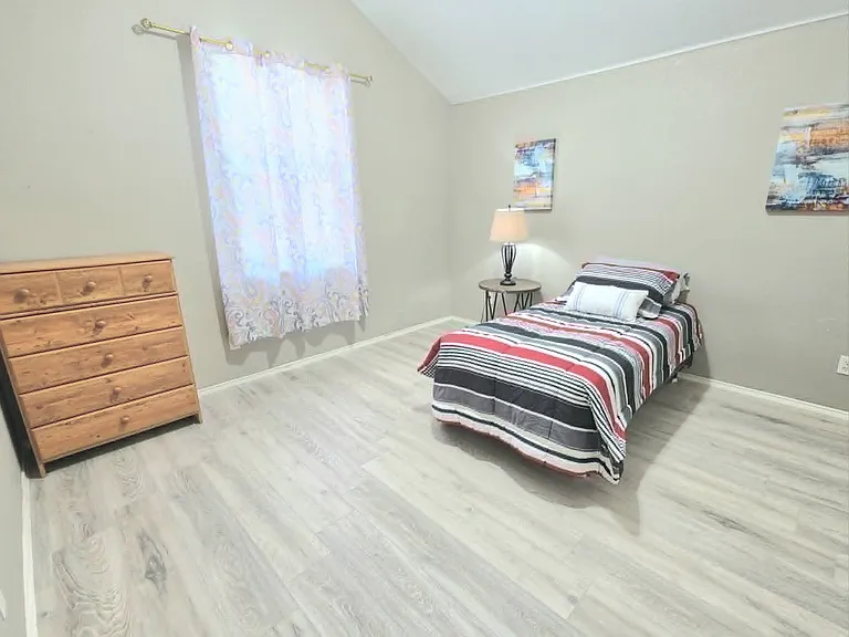 4440 Ravensbrook Ct — Photo 10