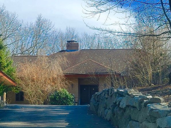 1300 Canton Ave, Milton, MA 02186